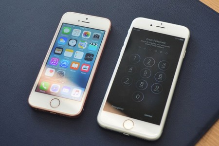 
So sánh iPhone SE và iPhone 6S (phải)
