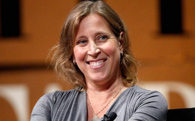 
Bà Susan Wojcicki, hiện Giám đốc điều hành của Youtube, đứng thứ 8. Bà là một trong những bóng hồng quyền lực nhất giới công nghệ toàn cầu.
