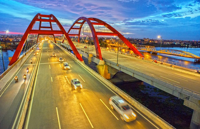 Cầu Bình Lợi TP HCM- Ảnh Lê Hữu Dũng