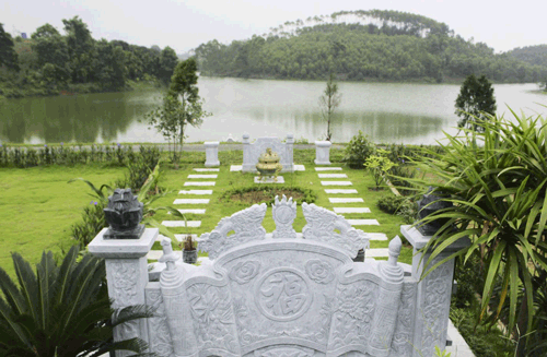 
Đặt mộ đúng phong thủy rất quan trọng với người Việt (ảnh minh họa)
