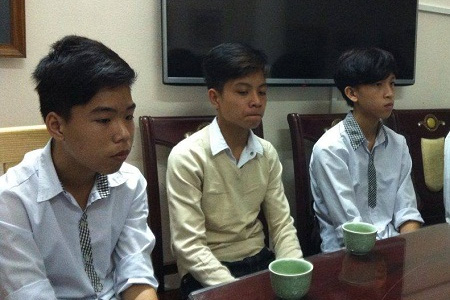 Ba học sinh trường THCS Vũ Tiến, Thái Binh bị đình chỉ học 6 tháng lỡ thi tốt nghiệp. Ảnh: Q.Ánh