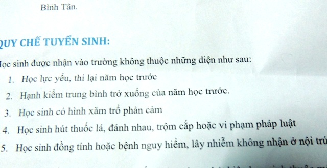 Trường Việt Anh ra quy định học sinh đồng tính không được ở nội trú.