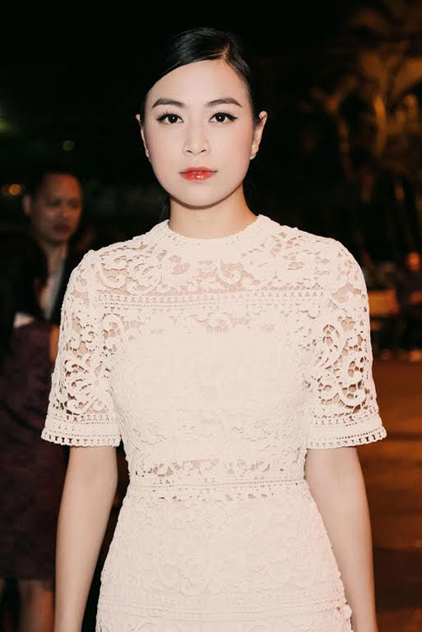 
Liveshow gần đây nhất của The Remix, Hoàng Thùy Linh vẫn đến tham dự để cổ vũ cho các thí sinh khác.
