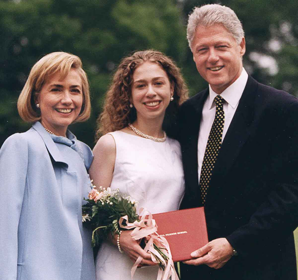 
Chelsea Clinton luôn là niềm tự hào của cha mẹ.
