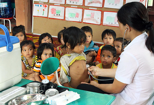 
Thời gian qua, ngành Y tế đã có những thành tựu quan trọng đóng góp vào sự phát triển chung của đất nước. Ảnh: Dương Ngọc.
