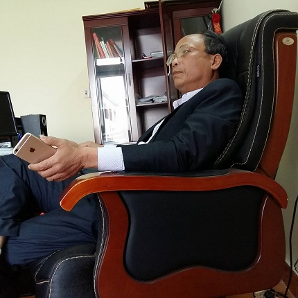 
Ông Khoa Năng Thường tỏ ý vô can trong việc đề cử ông Đặng Đình Thường vào ghế Chủ tịch phường.
