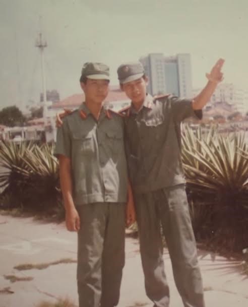 Hoàng Xuân Vinh khi còn học sĩ quan công binh.