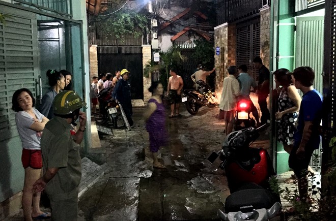 Con hẻm nơi xảy ra vụ việc. Ảnh: L&ecirc; Trai