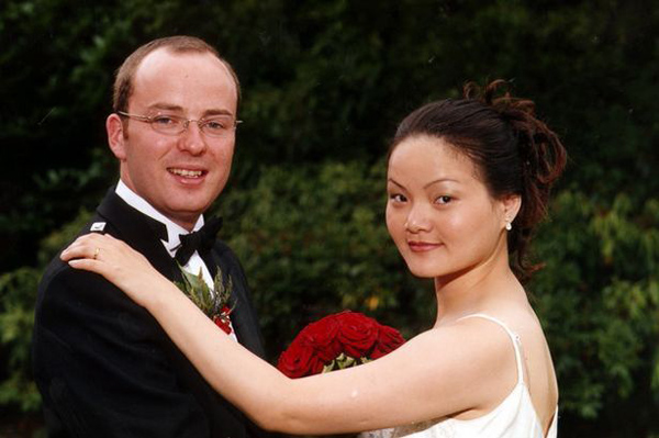 
Robert Kerr và người vợ Trung Quốc Xin Xin Liu. Ảnh: Taylor Photography
