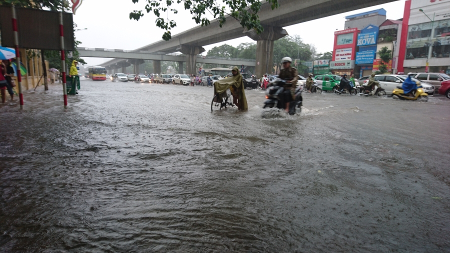 Đêm mai (26/8), Bắc Bộ xuất hiện mưa giông diện rộng kèm gió giật mạnh.