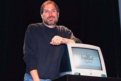 
iMac G3 ra mắt năm 1998 chứa nhiều đột phá trong việc khai tử kết nối truyền thống Ảnh: Reuters
