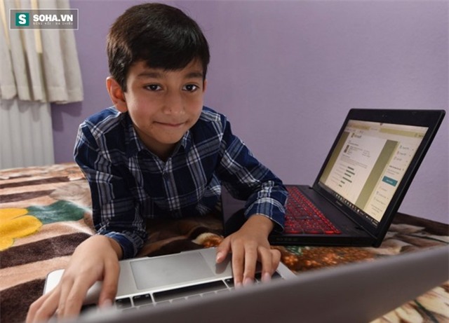 Cậu bé 7 tuổi người Anh trở thành lập trình viên trẻ nhất trên thế giới.
