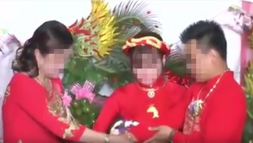 Lễ cưới ở miền Trung thu hút sự chú ý của dân mạng