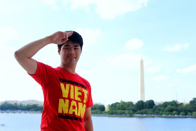 Chàng trai Lương Mạnh Hà trong chuyến đi Mỹ với vai trò đại diện cho thanh niên ASEAN.