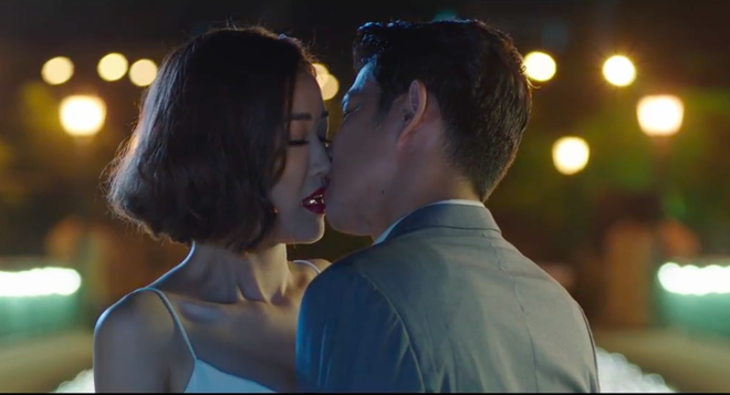 Maya và Huy Khánh có nhiều cảnh hôn trong phim Sài Gòn anh yêu em. Ảnh: ĐPCC.