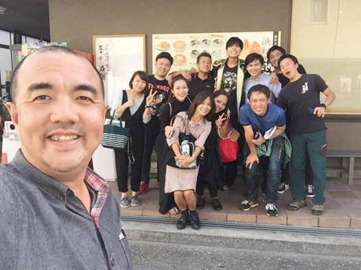 
Diễn viên Diệp Bảo Ngọc vừa có chuyến công tác 5 ngày tại Nhật Bản cùng đạo diễn Quốc Thuận để ghi hình cho một chương trình của Đài truyền hình TP HCM.
