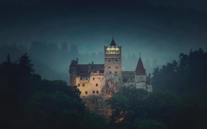 Khám phá 5 lâu đài cổ kính ở châu Âu có kiến trúc đẹp nhất thế giới |  VIETRAVEL