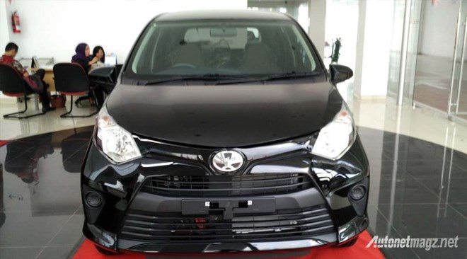 
Xe gia đình 7 chỗ giá rẻ Toyota Calya
