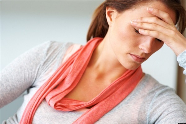Đêm đó, mặc chồng giải thích, tôi vẫn thấy anh thật đáng sợ và bẩn bẩn. (Ảnh minh họa)