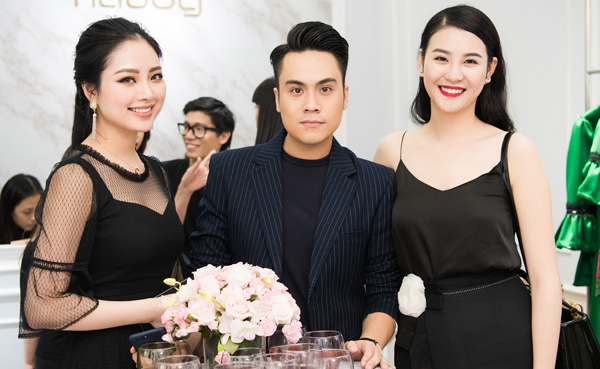 
Từ trái sang: Hoa hậu các dân tộc Ngọc Anh, MC Thái Dũng và siêu mẫu Hà Phương.
