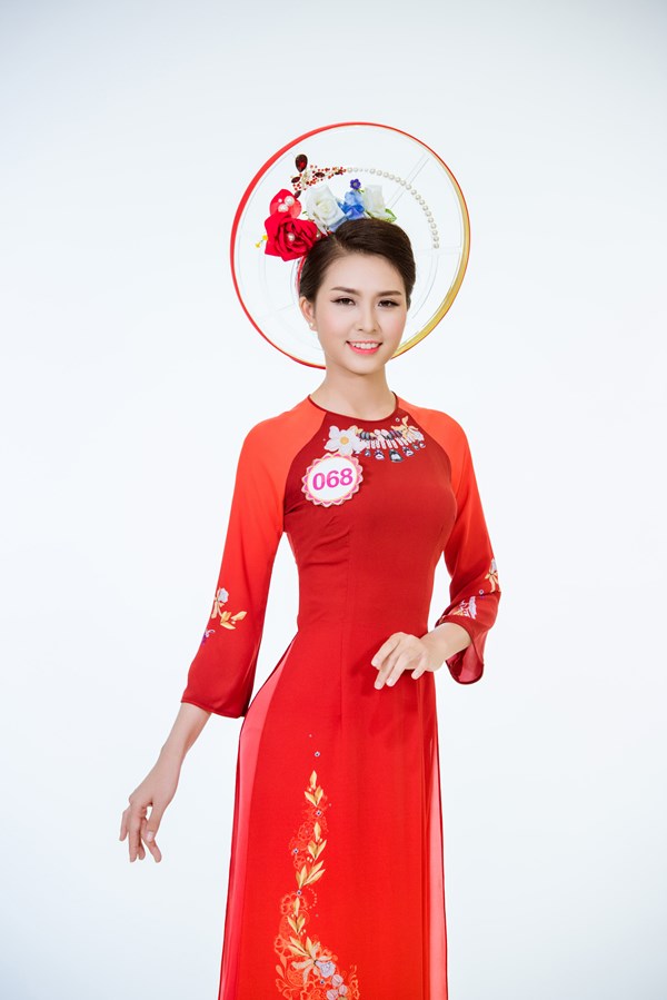 
Vũ Thị Vân Anh (SBD 068) sinh năm 1993, đến từ Quảng Ninh.
