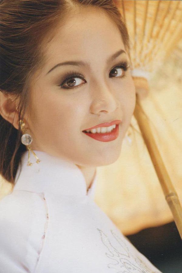 
Từ khi sở hữu vương miện cao quý, Nguyễn Thiên Nga đã được đánh giá cao về ngoại hình, sắc vóc.
