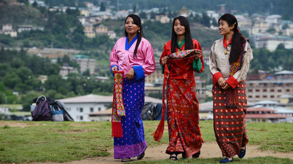 
Phụ nữ ở Bhutan rất được coi trọng, là vị trí trụ cột trong gia đình như đàn ông ở Việt Nam vậy.
