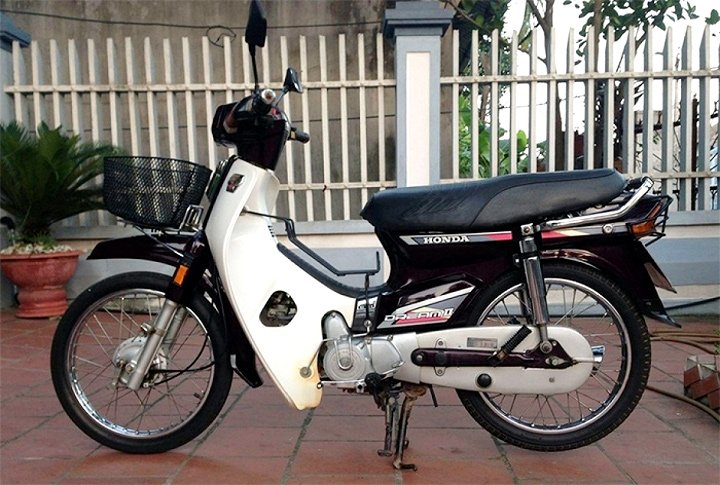 
Honda Dream II tại Lạng Sơn được rao bán 55 triệu đồng (ảnh Autobikes.vn)
