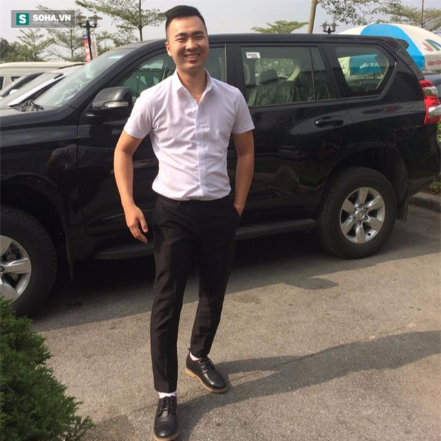 
 

Ch&acirc;n dung anh t&agrave;i xế c&oacute; chuyến đi lạ.

 
