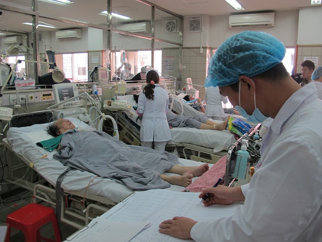
Đã có 20 bệnh nhân bị tai biến mạch máu não, nhồi máu cơ tim nhập viện trong 3 ngày rét đậm vừa qua, tại Bệnh viện Bạch Mai
