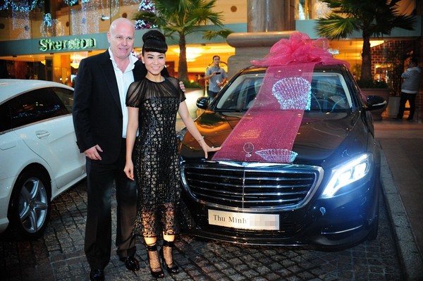 Doanh nhân Otto từng tặng vợ món quà Giáng sinh là chiếc xe hơi trị giá 7 tỷ đồng