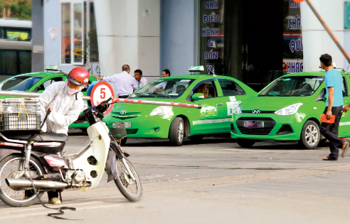 Vụ việc diễn ra đã khiến cho khách hàng mất niềm tin vào độ an toàn của xe taxi, doanh thu giảm mạnh. Ảnh: Phan Ngọc