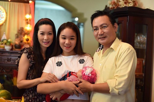 Gia đình hạnh phúc của á hậu Trịnh Kim Chi.