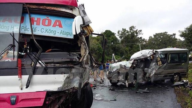 tai nạn giao thông, thương vong, Lào