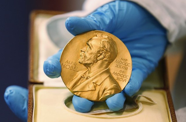 
Huy chương giải Nobel. Nguồn: AP

