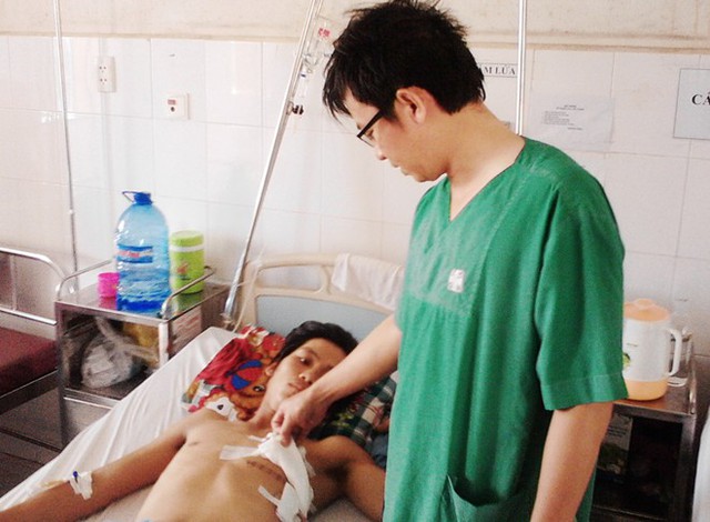 Bảo đ&atilde; được c&aacute;c b&aacute;c sĩ phẫu thuật cứu sống. Ảnh: Nhật T&acirc;n.