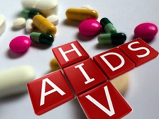 TP.HCM nỗ lực đến 2016 sẽ đưa người nhiễm HIV điều trị ARV tại các cơ sở y tế công-tư tuyến quận/huyện lẫn tuyến trên, điều này đồng nghĩa với nhìn nhận HIV là bệnh mạn tính.