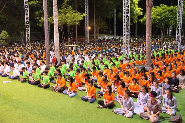 
Rất đông Thanh niên, Phật tử tham gia hội trại Thanh niên Phật tử tại chùa Phật Quang, Bà Rịa - Vũng Tàu
