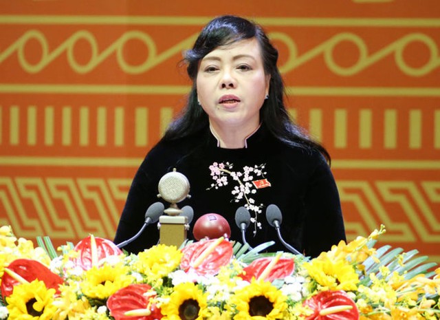 
Bộ trưởng Nguyễn Thị Kim Tiến trình bày tham luận trong phiên họp chiều ngày 22/1, ĐH Đại biểu toàn quốc lần thứ XII của Đảng
