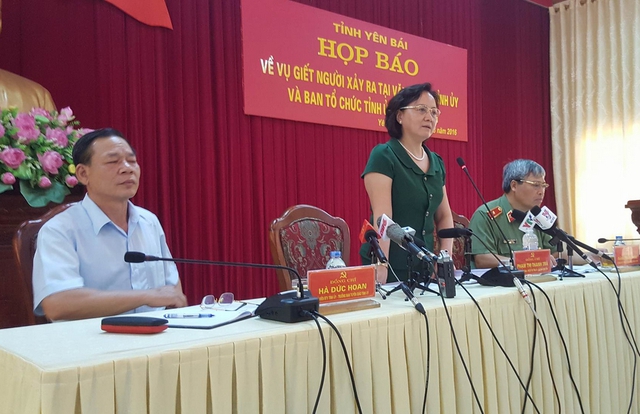 Bà Phạm Thị Thanh Trà, Chủ tịch UBND tỉnh Yên Bái chủ trì buổi họp báo.