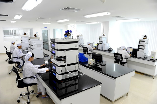 Một góc sản xuất của công ty DHG Pharma