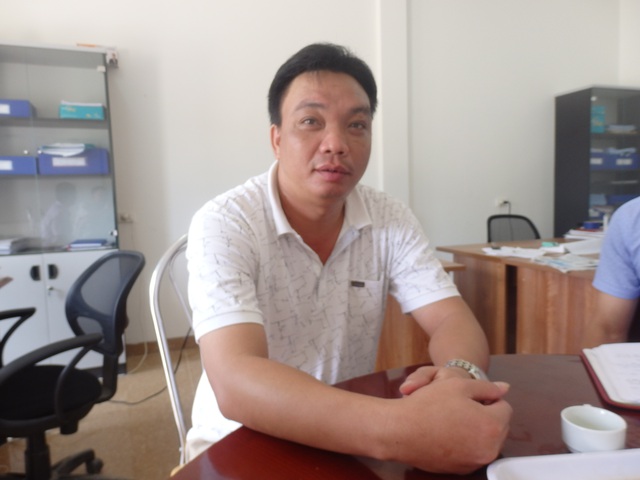 Ông Lê Văn Đại, Phó giám đốc Công ty cổ phần Hoàng Anh Thanh Hoá trao đổi với phóng viên.