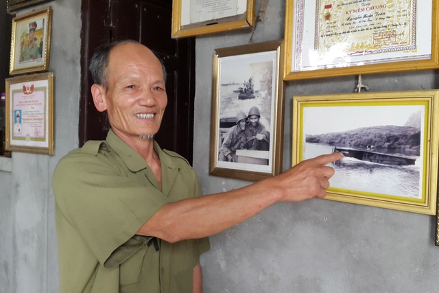 Ông Nguyễn Văn Toản kể về quãng thời gian lái ca nô ở bến Long Đại.