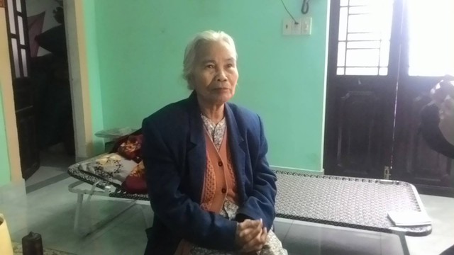 Bà Trần Thị Chiện vẫn chưa hết ngỡ ngàng sau sự việc.