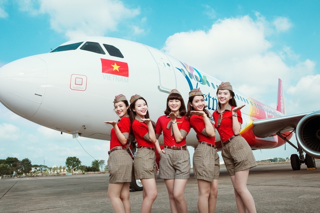 Đội ngũ tiếp viên trẻ, năng động của hãng hàng không Vietjet.