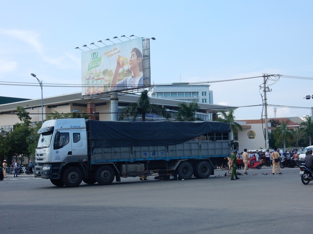 Hiện trường vụ tai nạn nghiêm trọng. Ảnh: Đức Hoàng