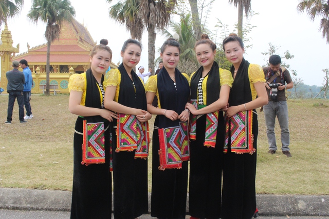 
Trang phục dân tộc là một trong những gì thân thiết và gắn bó với văn hóa lâu đời của nước Việt.
