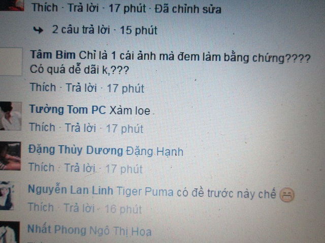 
Những hình ảnh thông tin về việc lộ đề và nhiều tranh cãi từ dư luận. (Ảnh chụp từ màn hình)

 
