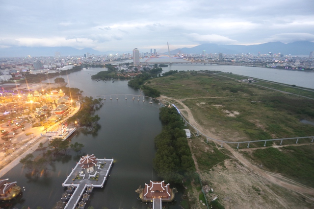 Sun Group sẽ xây một khán đài có sức chứa 30.000 người ngay bên bờ sông Hàn và địa điểm bắn sẽ rời về phía Công viên Châu Á. Ảnh: Đức Hoàng