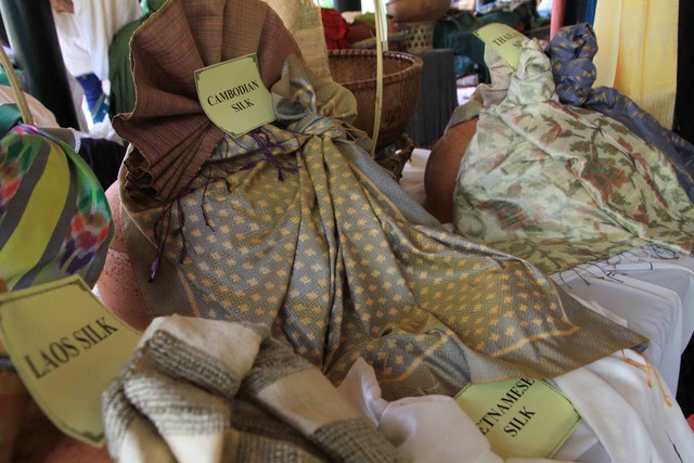 Sẽ có nhiều sản phẩm lụa của các nước trên thế giới trưng bày tại Lễ hội Văn hoá Tơ lụa Việt Nam – Châu Á 2016” tại Hội An. Ảnh: Đức Hoàng